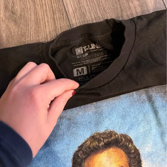 Black Tee with Graphic Design - Picture 2 of 2